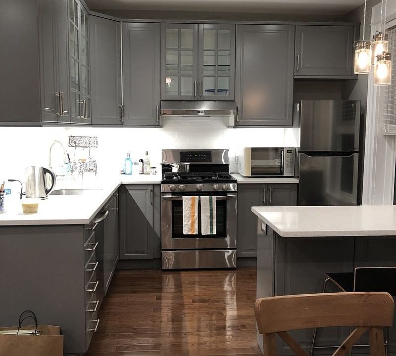 2nd image of 5918 Catalpa Ave #2