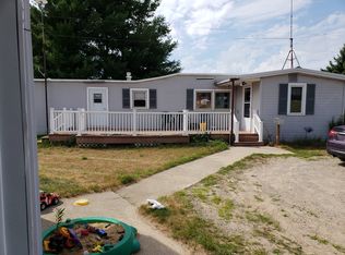 1505 W Coe Rd, Riverdale, MI 48877