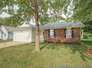 2702 Somerset Dr, Urbana, IL 61802