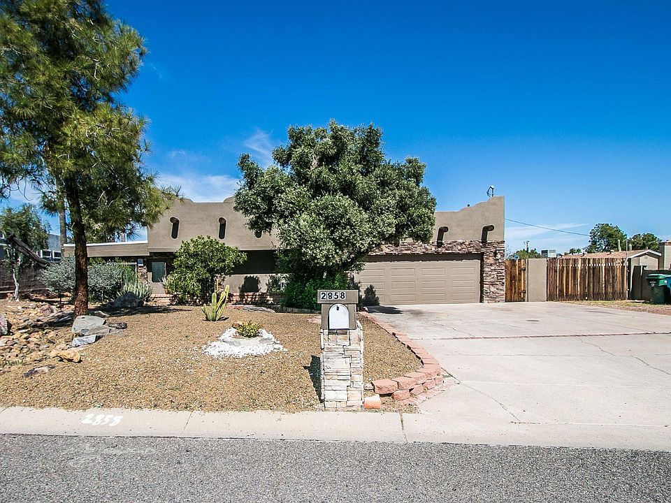 1st image of 2858 E Voltaire Ave