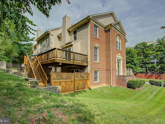 4th image of 5443 Whitley Park Terrace Townhouse #31