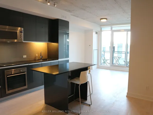 30 Minowan Miikan Ln, Toronto, ON