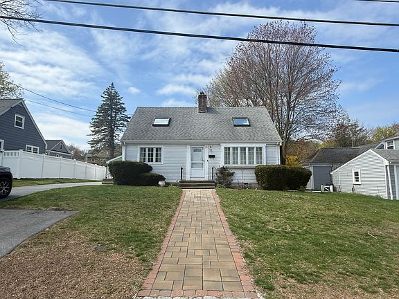2nd image of 43 Hillcroft Rd