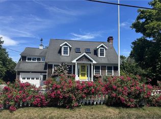 498 W Beach Rd, Charlestown, RI 02813