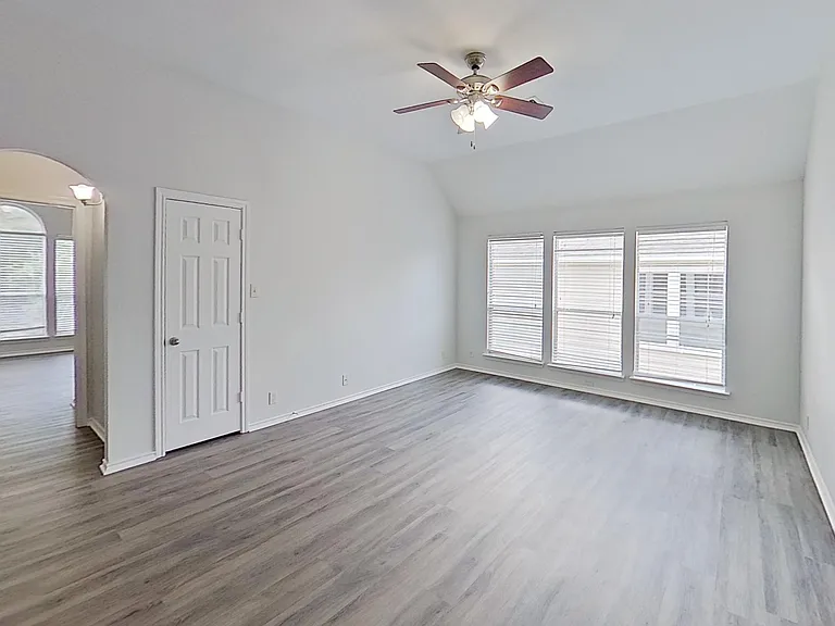 6736 Terra Rye — Photo 24