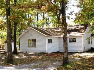 1700 Cardiac Cove Rd, Grove, OK 74344