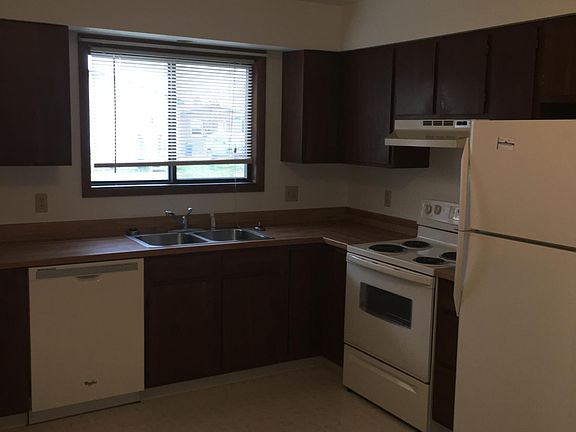 2nd image of 2614 W Mendenhall St #5
