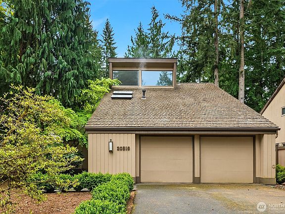2nd image of 20819 NE 25th Street