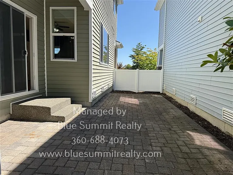 4335 Crestone St NE — Photo 19