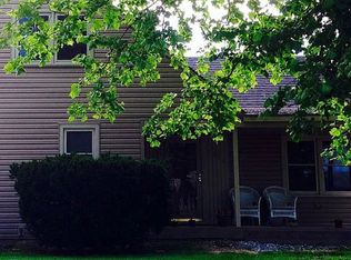 1043 College Ln, Hutchinson, KS 67501