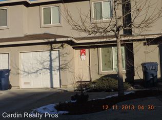 685 Sunny Ln UNIT B, Fernley, NV 89408