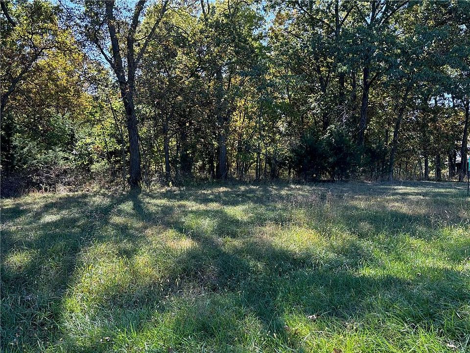 2nd image of LOT 2136 Barracuda Rd