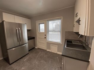 4010 S Howell Ave, Milwaukee, WI 53207