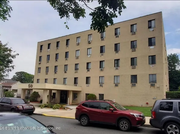 50 Belair Rd APT 3C, Staten Island, NY 10305