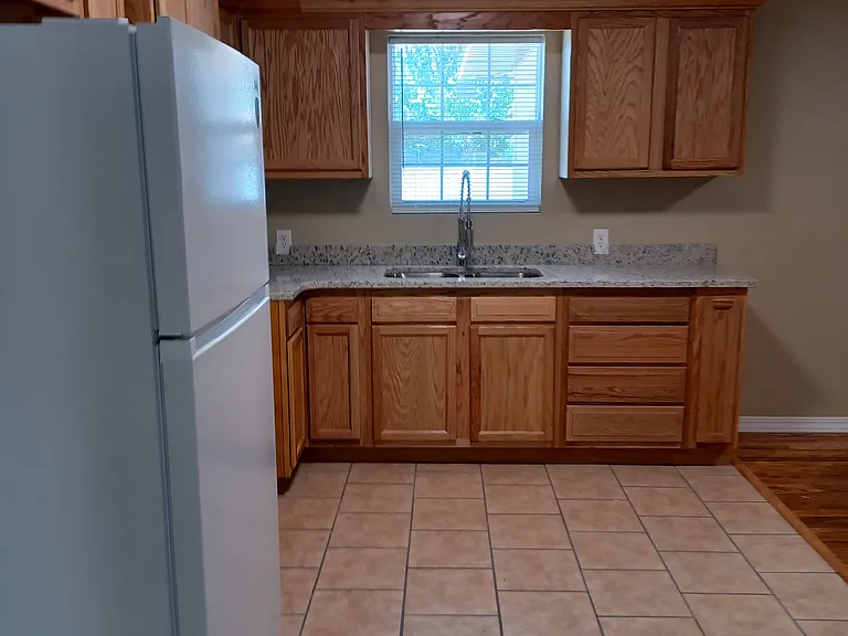 128 E Manana Blvd — Photo 7