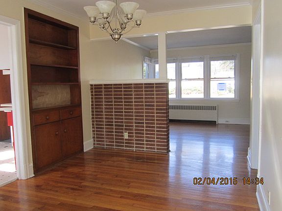 5th image of 25613 Simmons Ave
