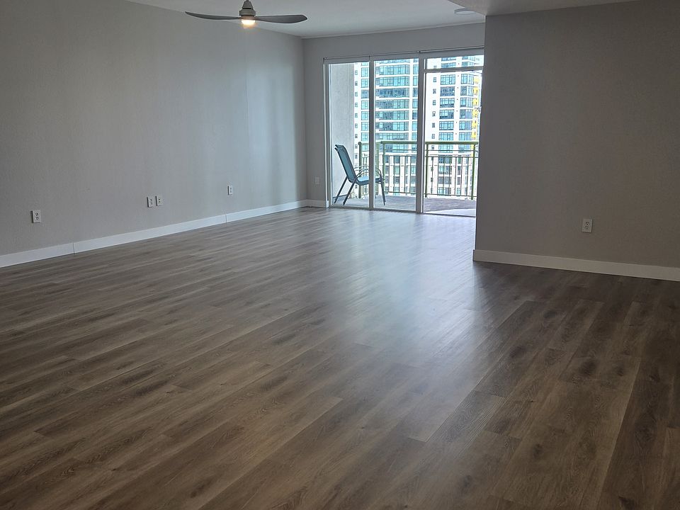 Open Living and Dinning