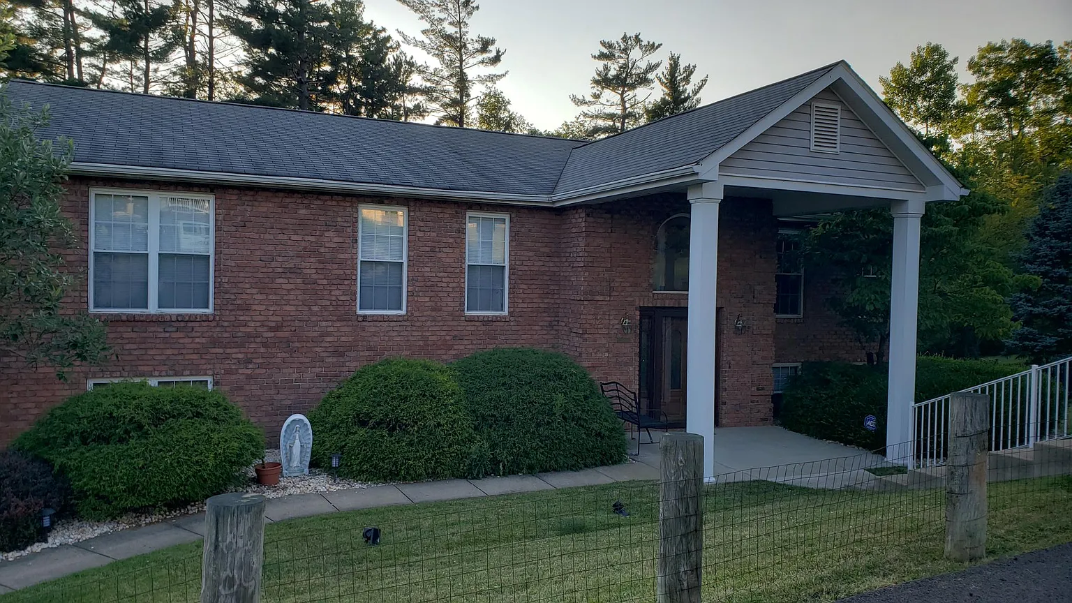 12 Rolling Meadow Ln photo 1