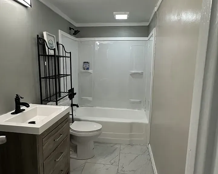 3202 Thomas Ave — Photo 6