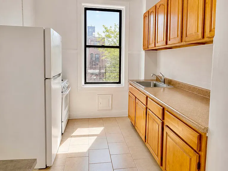 2665 Grand Concourse #5F — Photo 2