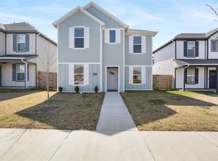 4813 W Triangle St, Fayetteville, AR 72704
