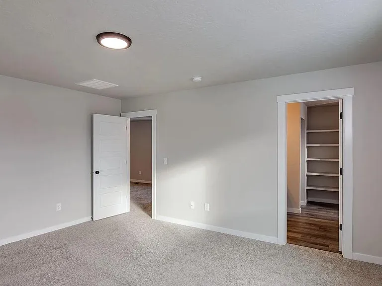 3890 N Dashwood Ave — Photo 6