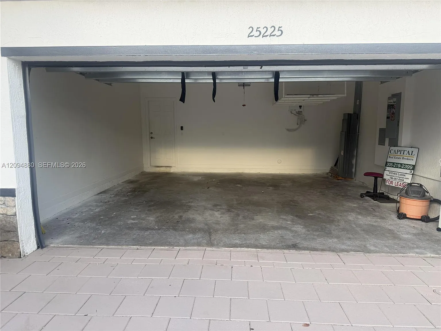 Coco Palm Estates — Photo 4