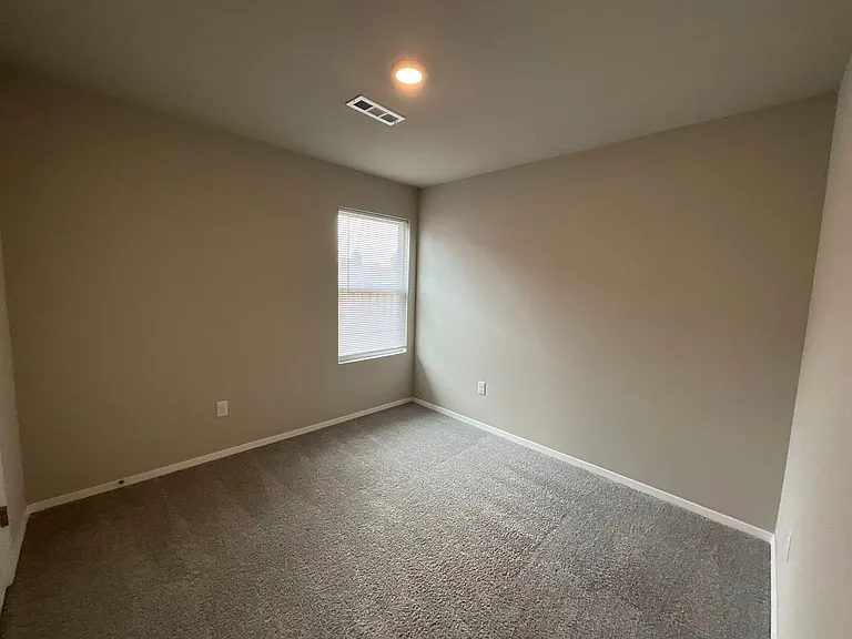 2608 S Silver St — Photo 10
