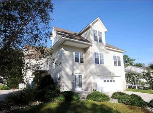 2223 W Berrie Cir, Virginia Beach, VA 23455