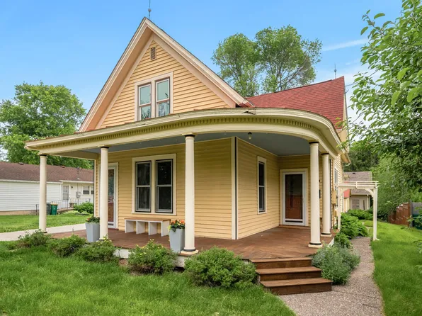 518 Saint Croix Ave W, Stillwater, MN 55082
