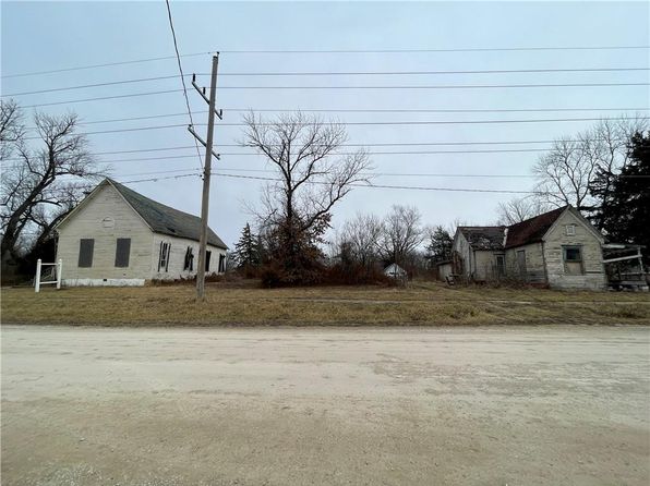312 N Main St, Blairstown, MO 64726