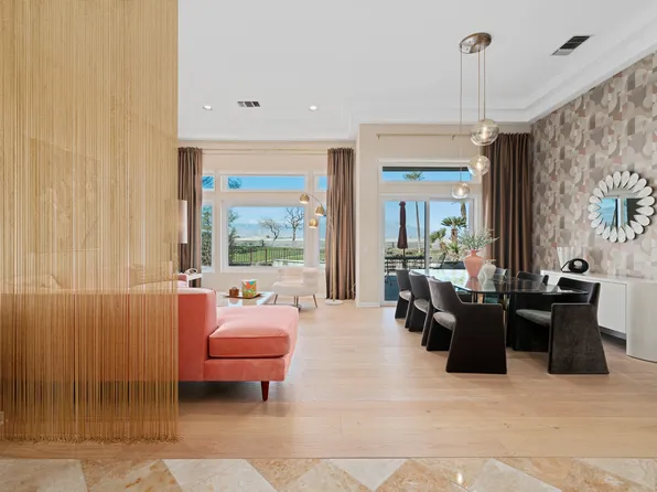 38283 Grand Oaks Ave, Palm Desert, CA 92211