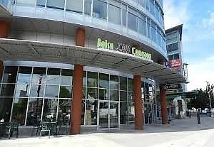 Walk Score of 98! Easy access to Max, Tri-Met, Zipcars. You - 1926 W Burnside #508
