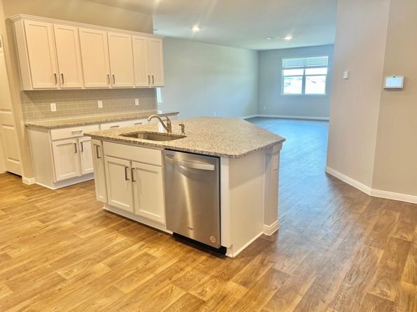 168 Apache Plum Dr