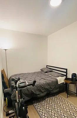 Rented by Sassouni Management | media 13