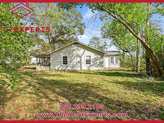 2nd image of 3128 Club House Rd