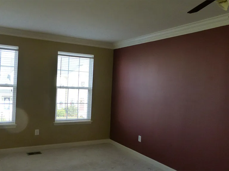 1308 Saunders Dr #1 — Photo 32