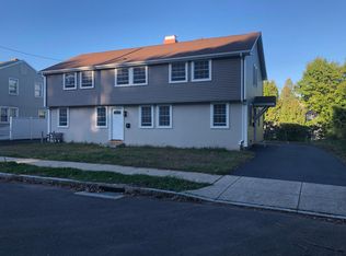 7 Pennsylvania Ave, New Britain, CT 06052