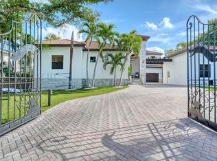 3435 La Paloma Ave, Sarasota, FL 34242