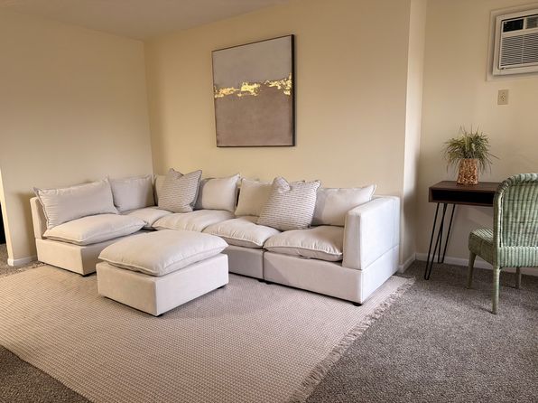 2110 Phillips Ave APT A