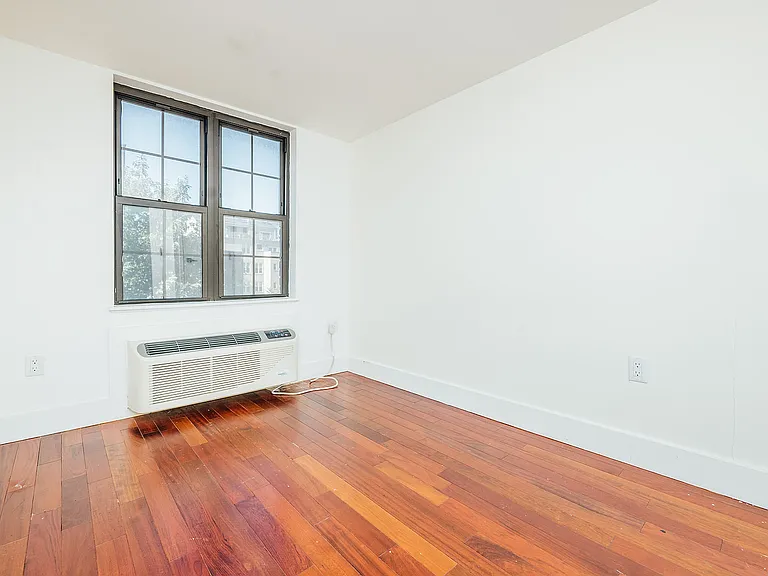 1434 De Kalb Ave #3L — Photo 10