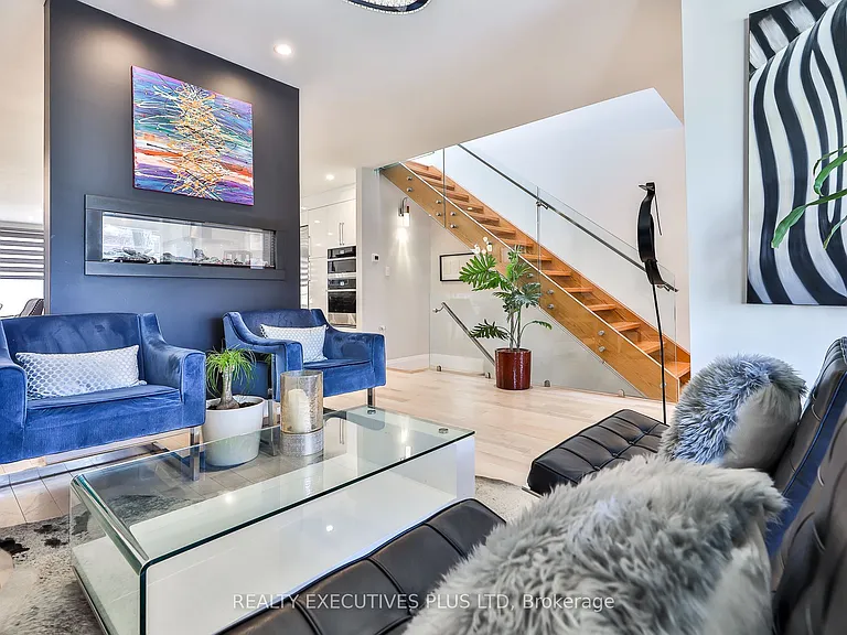 199 Beech Ave #MAIN HOUSE — Photo 6
