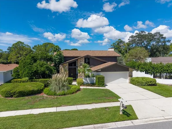 2924 TORREY PINES COURT, CLEARWATER, FL 33761