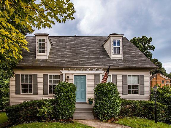 3rd image of 1277 Edenbridge Way