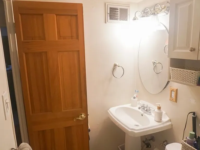 800 N Washington St #209 — Photo 7