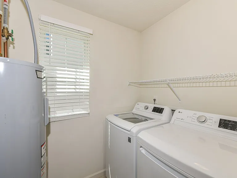 6645 Timberline Trl — Photo 8