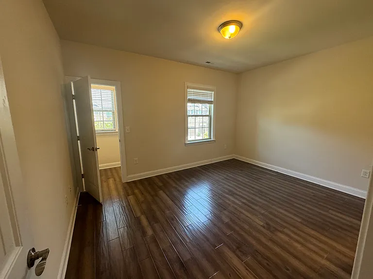 413 Daylin Dr — Photo 20