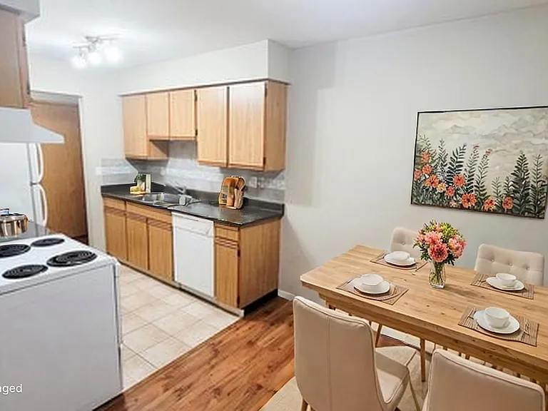 33184 George Ferguson Way — Photo 3