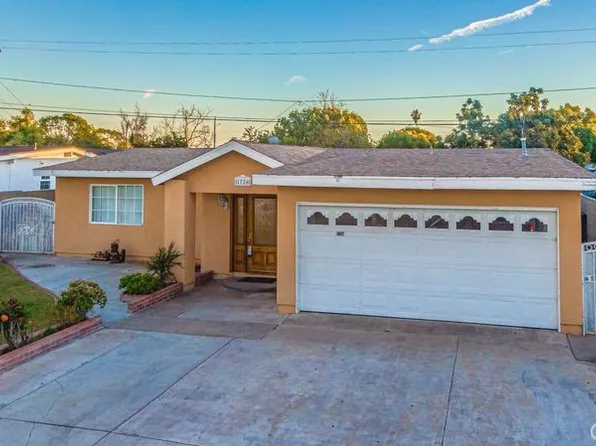 1726 W Willits St, Santa Ana, CA 92703