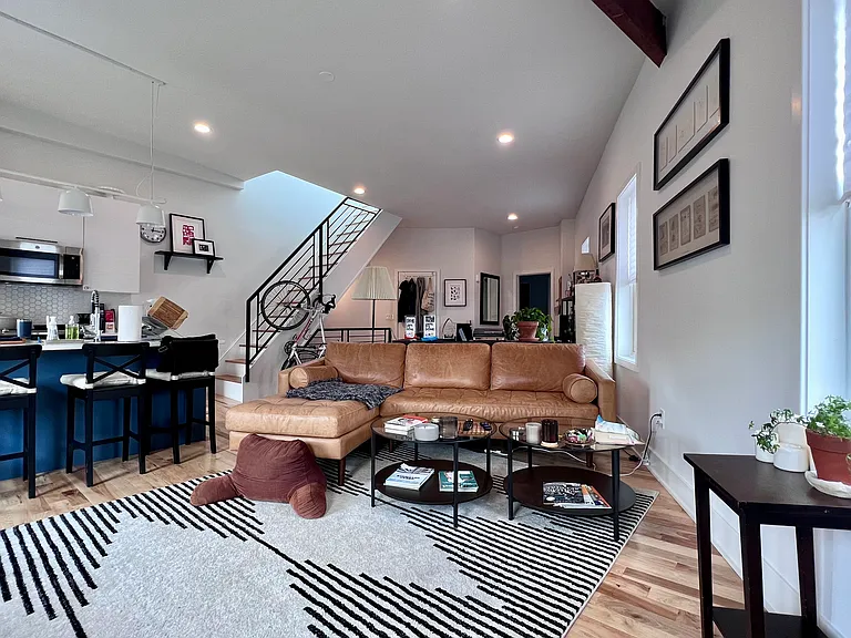 1009 N 4th St #3 — Photo 4
